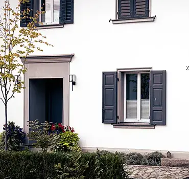Wir bringen Ihre Gebäudefassade wieder auf Vordermann. Ob in Messkirch, Tuttlingen, oder Sigmaringen
